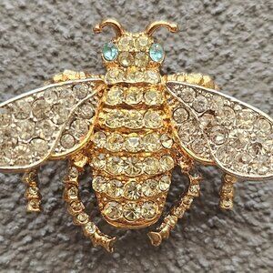 Kenneth Jay Lane Avon Queen Bee Pin Gold Tone Rhinestone - Blue Eyes Brooch 2004